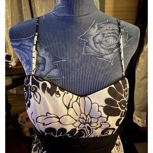 White House Black Market Knee Length Adjustable Strap Dress Sz 10 34” Bust 28” W